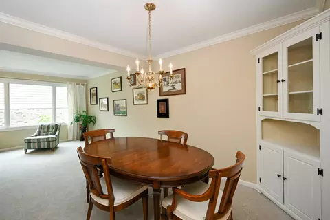 2107 Timber Ln, Wheaton, IL 60189 photo 15
