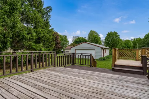 Exterior - 4539 Matthew Ave, Roscoe, IL 61073 photo 5 of 5