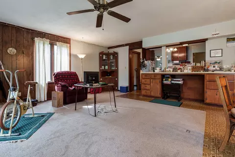 Living - 4539 Matthew Ave, Roscoe, IL 61073 photo 1 of 2