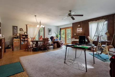 Living - 4539 Matthew Ave, Roscoe, IL 61073 photo 2 of 2