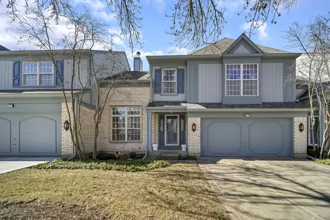 514 Cherbourg Dr, Buffalo Grove, IL 60089