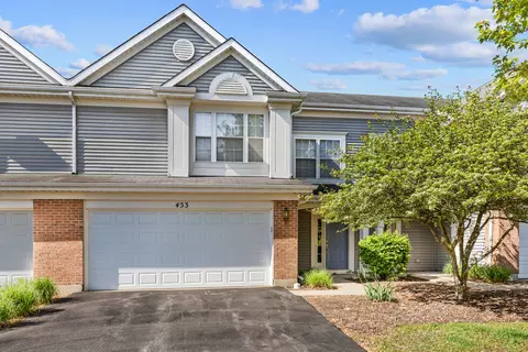 453 Lancaster Dr, Pingree Grove, IL 60140