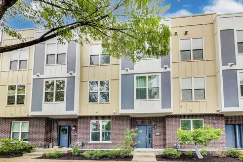 8127 Floral Ave, Skokie, IL 60077