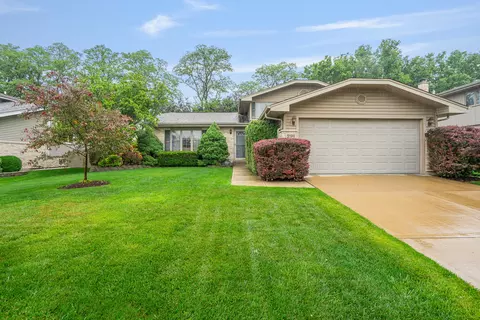 291 Georgetown Ave, Romeoville, IL 60446