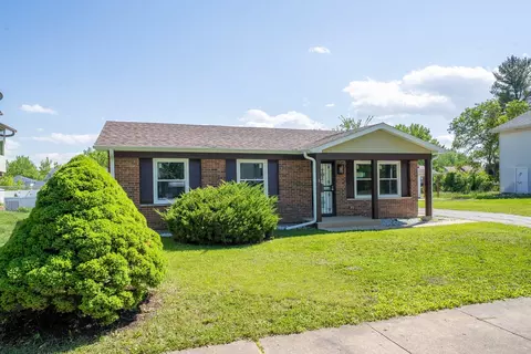 5831 Allemong Dr, Matteson, IL 60443