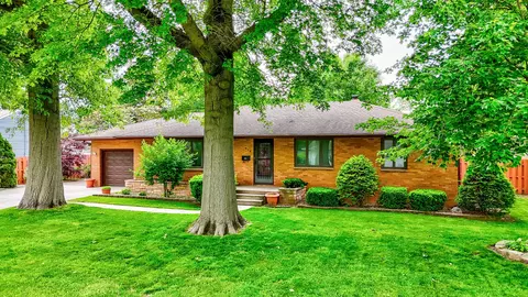 914 Laura Ave, Streator, IL 61364