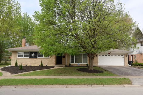 16456 Dobson Ave, South Holland, IL 60473