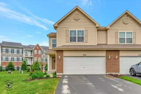 690 Bancroft Ct, Romeoville, IL 60446