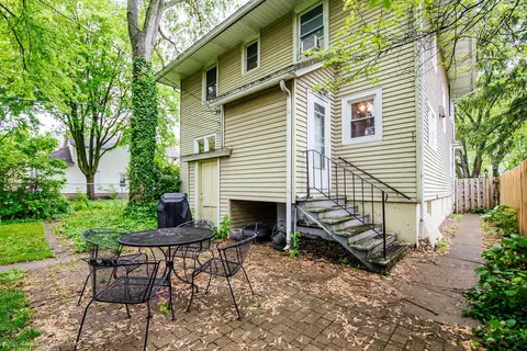 Exterior - 456 S Indiana Ave, Kankakee, IL 60901 photo 3 of 7
