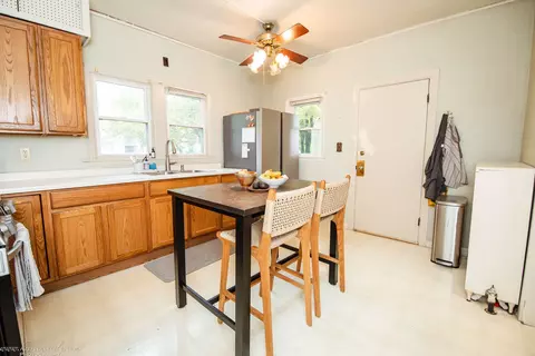 Kitchen - 456 S Indiana Ave, Kankakee, IL 60901 photo 5 of 5