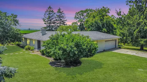 1651 Phillips Woods Ln, Urbana, IL 61802