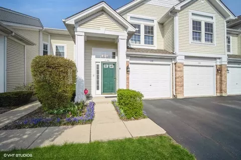 1130 Westminster Ln #1130, Elk Grove Village, IL 60007