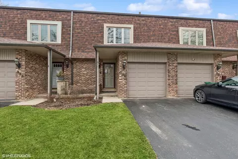335 Getchell Ave, Grayslake, IL 60030
