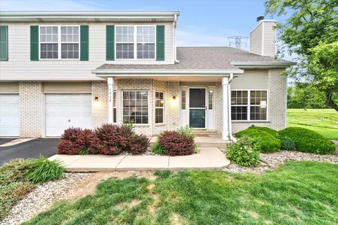 1412 Root St, Crest Hill, IL 60403