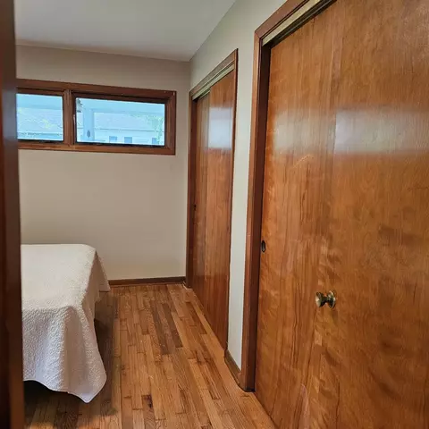 Bedroom - 6 Johnson St, East Dundee, IL 60118 photo 3 of 4