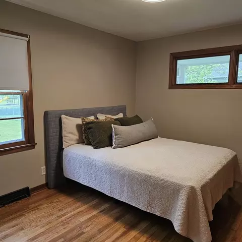 Bedroom - 6 Johnson St, East Dundee, IL 60118 photo 2 of 4