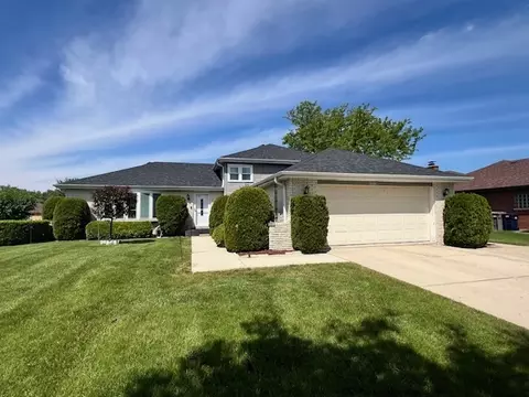 15318 Raintree Dr, Orland Park, IL 60462