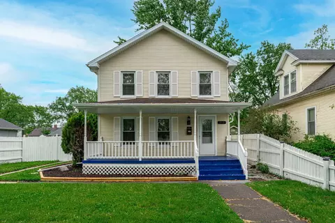 217 W Mazon Ave, Dwight, IL 60420