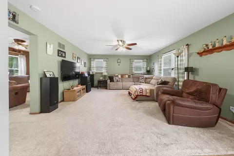 214 Christy St, Seneca, IL 61360 photo 5