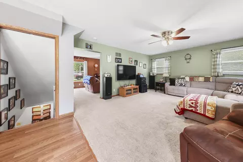 214 Christy St, Seneca, IL 61360 photo 6