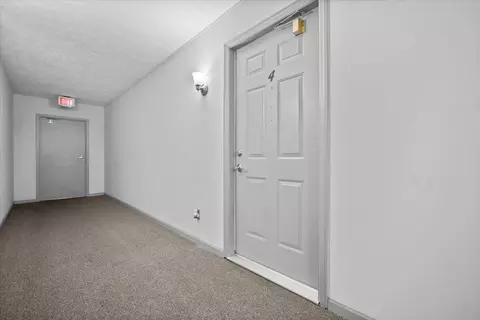 824 Mcgregor St #4, Bloomington, IL 61701 photo 25