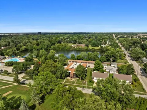 824 Mcgregor St #4, Bloomington, IL 61701 photo 27