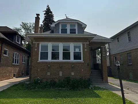 2029 S 11th Ave, Maywood, IL 60153