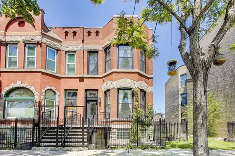 2662 W Washington Blvd, Chicago, IL 60612