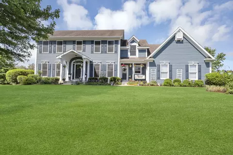 7 N310 Ridge Line Rd, Saint Charles, IL 60175