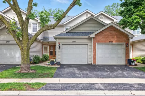1430 Golfview Dr, Glendale Heights, IL 60139