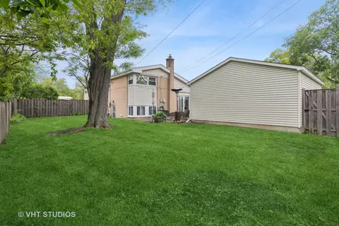 Exterior - 3105 Harrison St, Glenview, IL 60025 photo 5 of 5