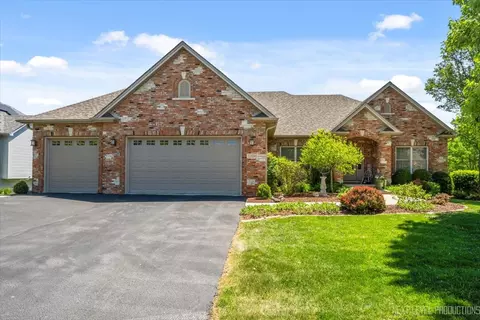 1356 Spring St, Yorkville, IL 60560