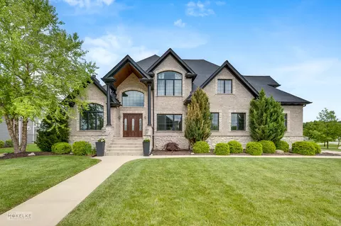 25202 Parkside Dr, Plainfield, IL 60544