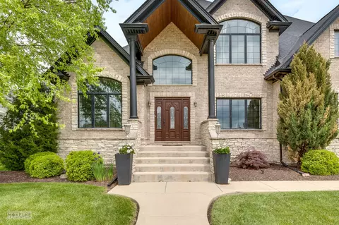 25202 Parkside Dr, Plainfield, IL 60544 photo 2