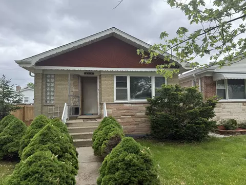 3119 N Oleander Ave, Chicago, IL 60707