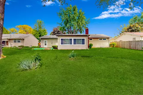 Exterior - 143 Scott Dr, East Dundee, IL 60118 photo 2 of 2