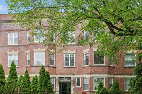 4521 N Ashland Ave #3N, Chicago, IL 60640
