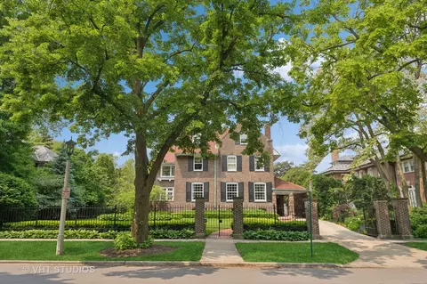 539 N East Ave, Oak Park, IL 60302
