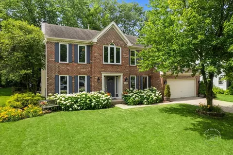 656 Ozier Dr, Batavia, IL 60510