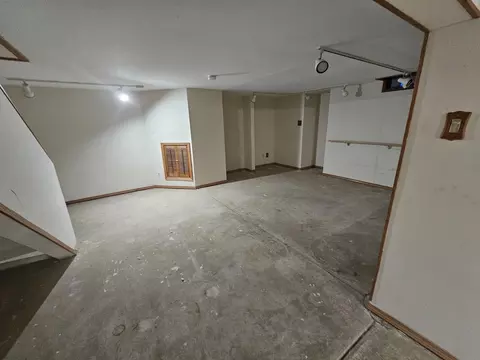 Other - 3238 Gresham Ln E, Aurora, IL 60504 photo 2 of 2