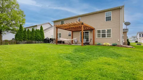 Exterior - 302 Gambel Ct, Normal, IL 61761 photo 10 of 13