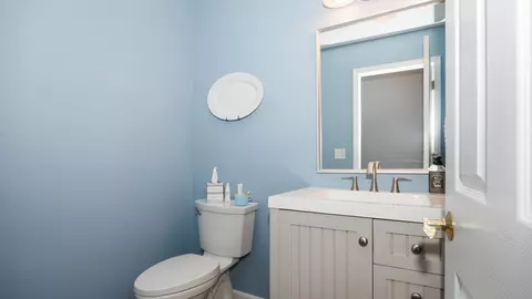 Bath - 302 Gambel Ct, Normal, IL 61761 photo 1 of 7