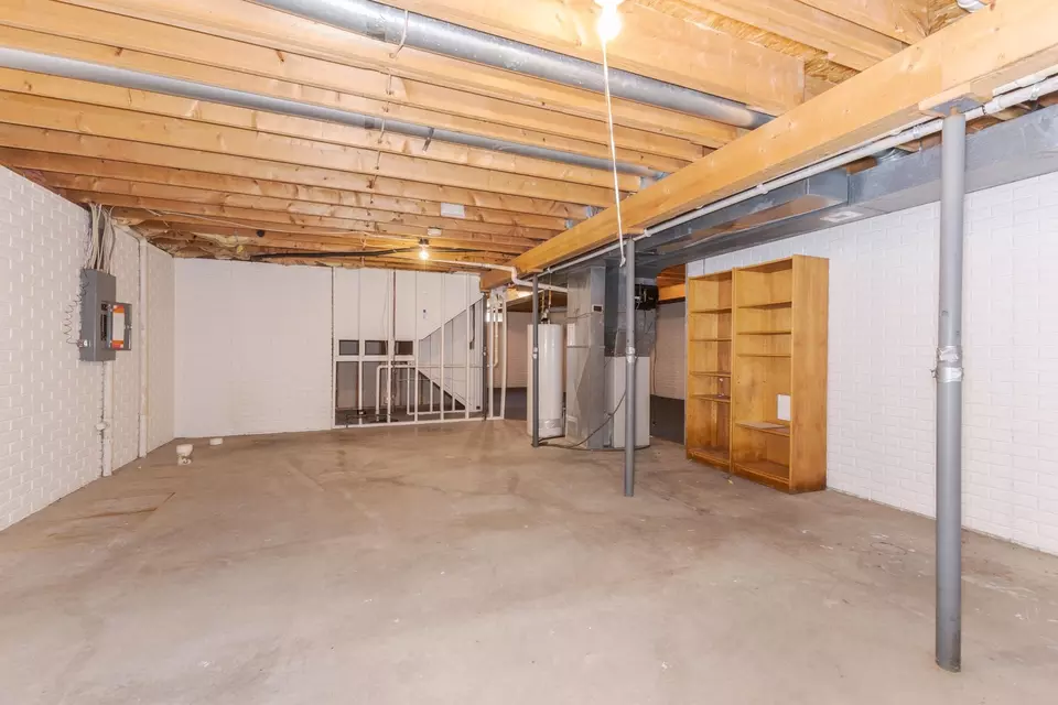  2321 Woodhavens Dr, Bloomington, IL 61701 photo 26