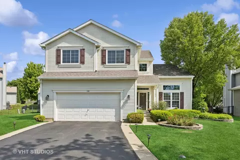 1101 Heavens Gate, Lake In The Hills, IL 60156