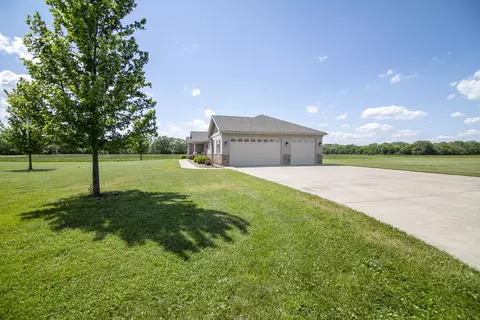 2609 E 1500s Rd, Kankakee, IL 60901 photo 27
