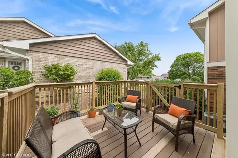1111 Rhodes Ct, Wheaton, IL 60189 photo 15