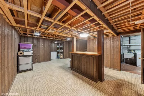 1111 Rhodes Ct, Wheaton, IL 60189 photo 14