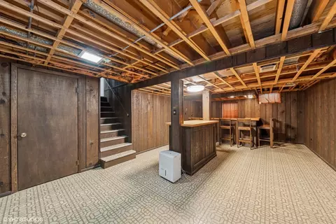 1111 Rhodes Ct, Wheaton, IL 60189 photo 13