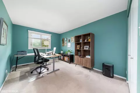 1111 Rhodes Ct, Wheaton, IL 60189 photo 10