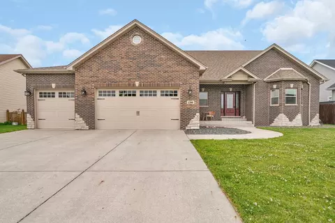 1200 Farmstone Dr, Diamond, IL 60416